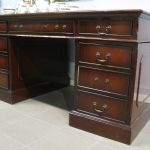 524 5065 WRITING DESK